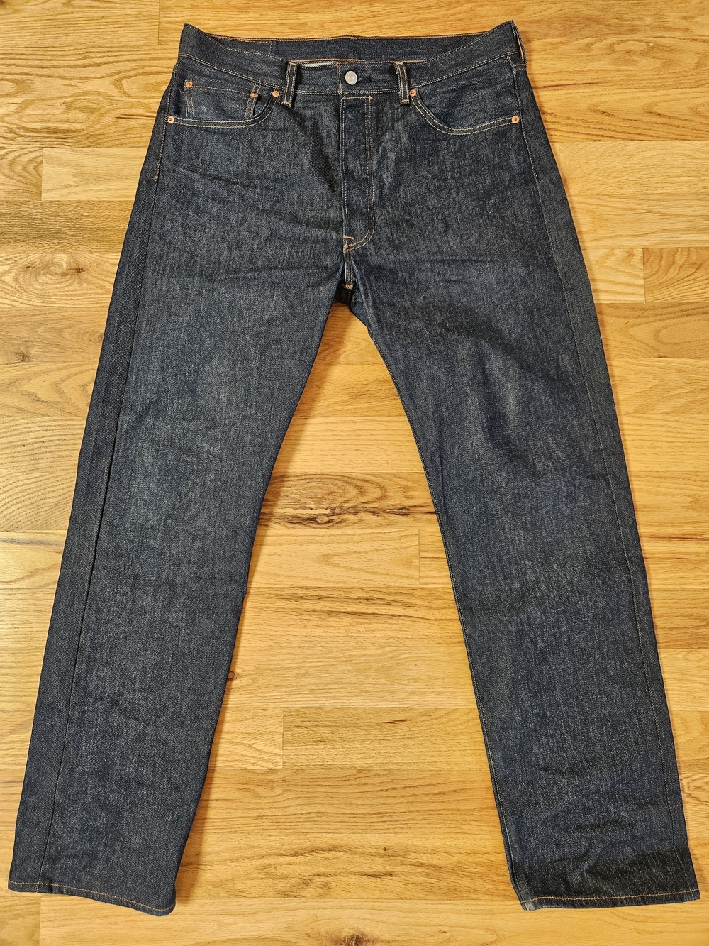 Mens Levis 501 STF Jeans. UNWASHED